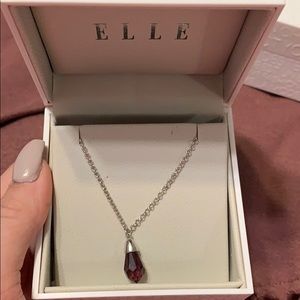 Elle necklace